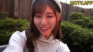 气质漂亮的良家美少妇下班后背着老公和领导酒店偷情啪啪,粉嫩一线天美逼抠的流水求操：好爽,好想要,好大啊!